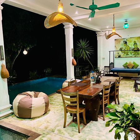 Villa Seven Faces-Luxury Escape,Stunning Views With Private Pool For A Couple Or Family! Galle Bagian luar foto