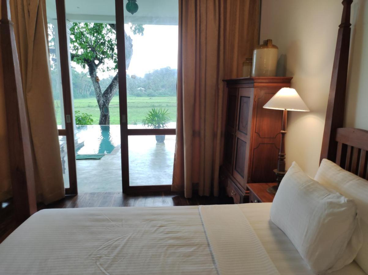 Villa Seven Faces-Luxury Escape,Stunning Views With Private Pool For A Couple Or Family! Galle Bagian luar foto