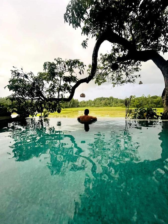 Villa Seven Faces-Luxury Escape,Stunning Views With Private Pool For A Couple Or Family! Galle Bagian luar foto