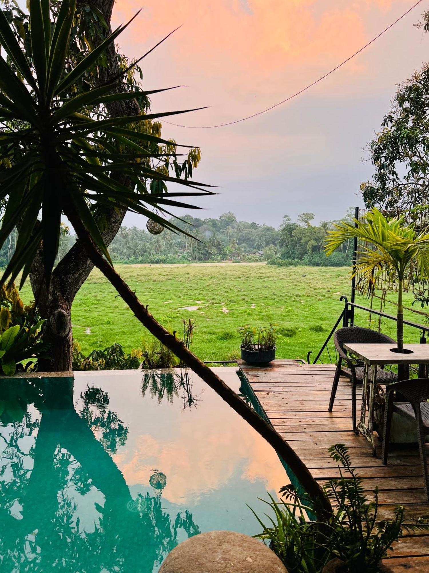 Villa Seven Faces-Luxury Escape,Stunning Views With Private Pool For A Couple Or Family! Galle Bagian luar foto